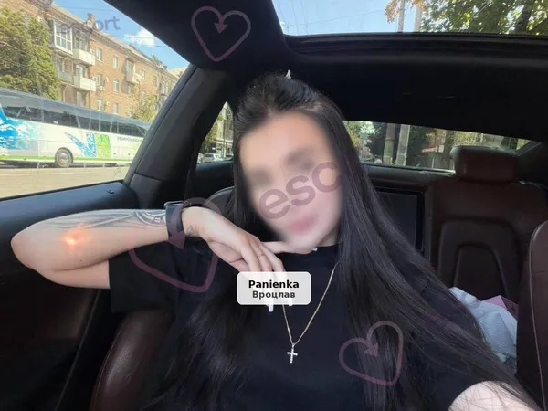 Młoda brunetka z Ukrainy