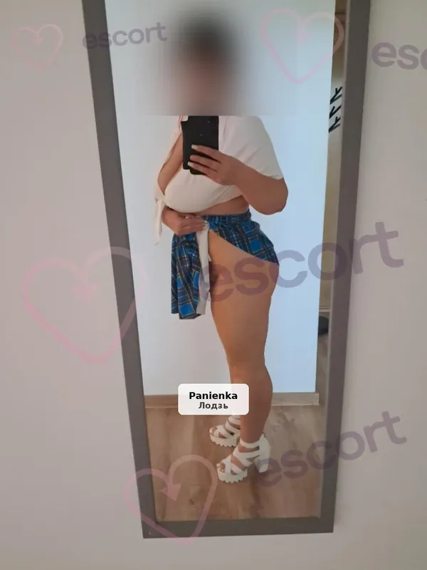 Sandra GFE - niezapomniane chwile w apartamencie