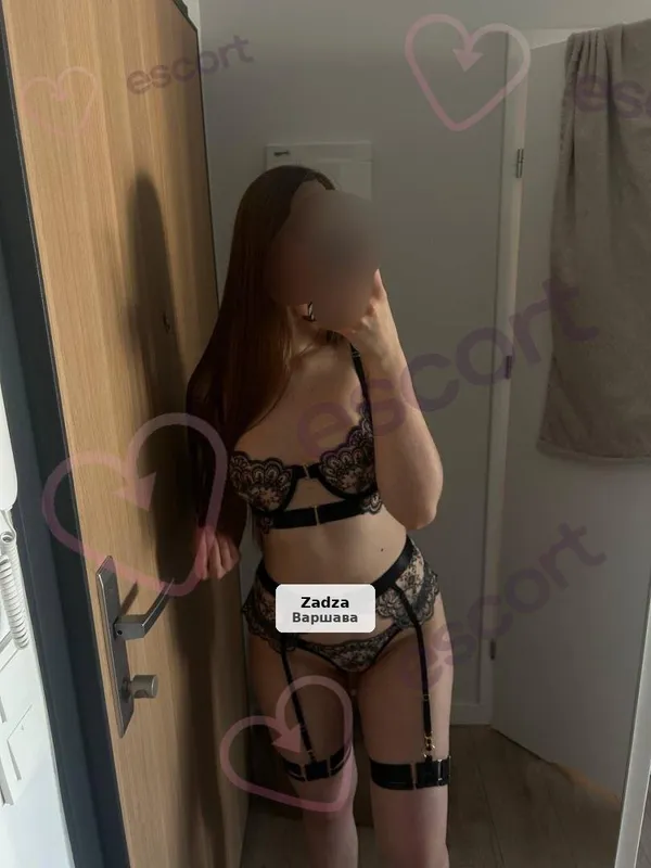 Mellisa - Elite Companion
