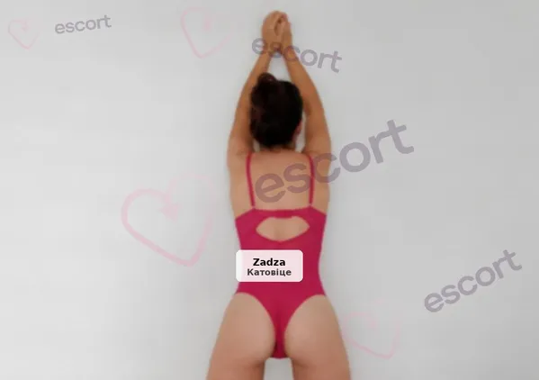 Лила – расслабляющий массаж body to body