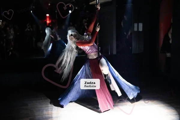 Evildoll - Profesjonalne pokazy taneczne