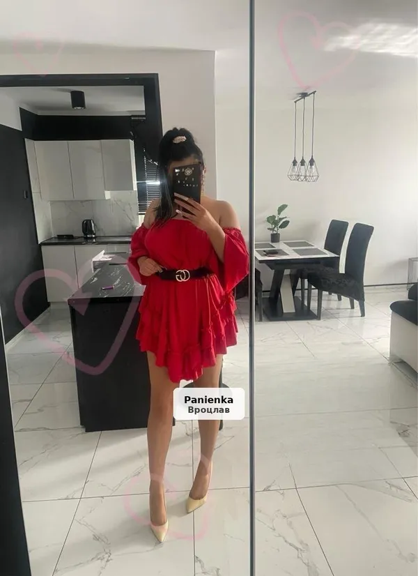 Erotic Massage & Intimate Encounters in Private Apartment