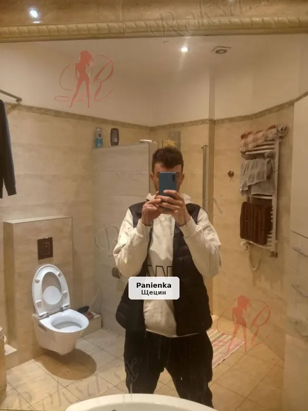 Wojtek - Sincere and Romantic Ukrainian Gentleman