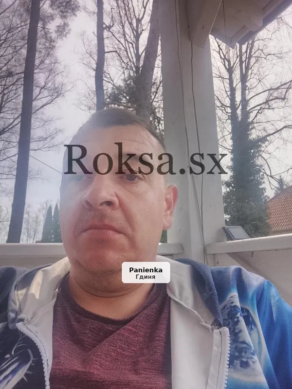 Erotyczne spotkania dla dojrzałych Pań - młody mężczyzna