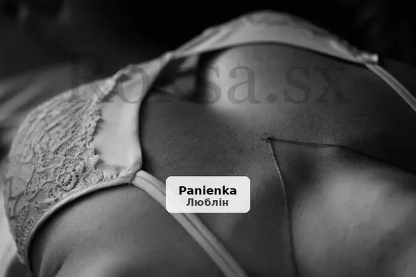 Sensual Beata – Voluptuous Curves