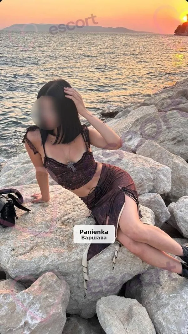 Vika - Sensualna i Niezależna Escort w Warszawie