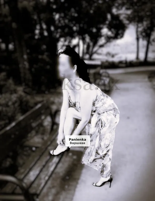 The Empress: Elite Independent Woman