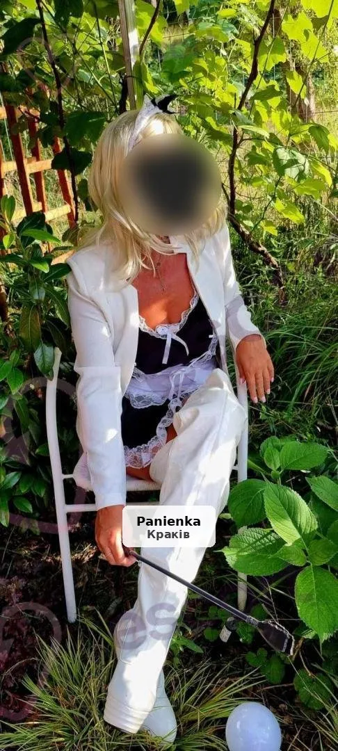 Lady Jolasia – Kingdom of Fantasy and Obedience
