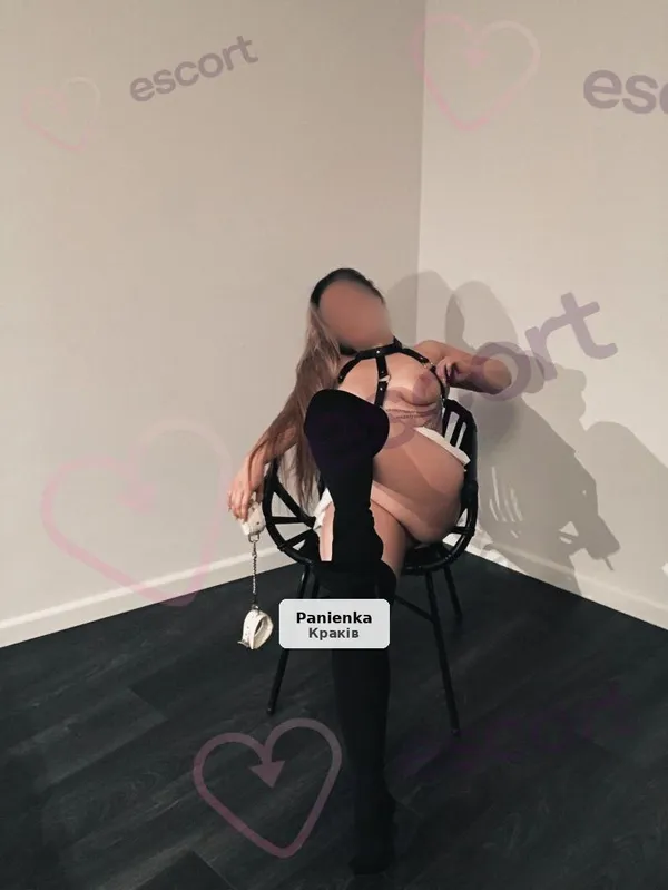 Emilia Tantra