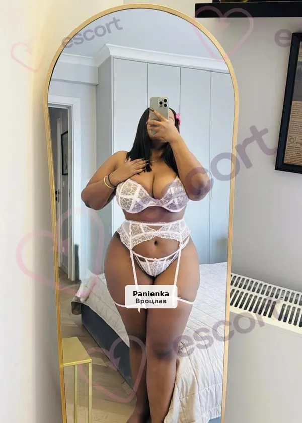 Divana Latina - Girlfriend Experience