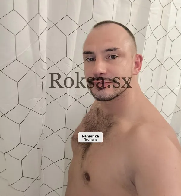 Open-minded Gay Man Seeking Chemistry