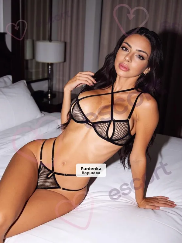 Kira - piękna szatynka o urodzie modelki