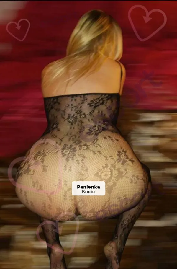 Naturalna blondynka zaprasza na chwile przyjemności