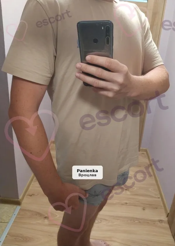 Расслабляющий массаж и чувственное нуру для дам