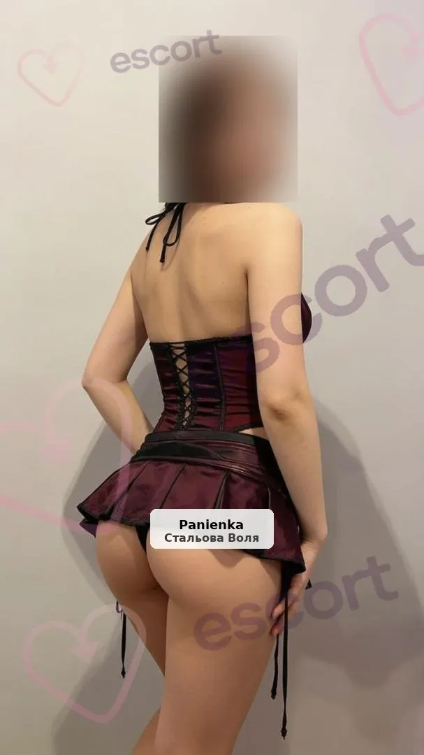 Zjawiskowa sexbomba zaprasza - 1/3