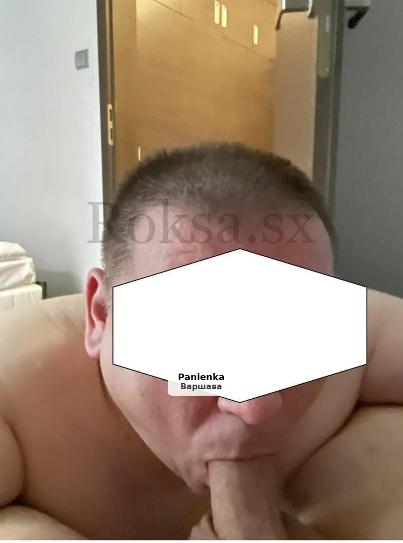Uległy mężczyzna poszukuje swojego Pana - 1/3