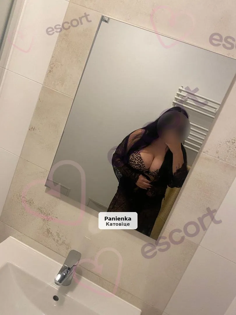 Ukrainka, 24 lata - 1/3