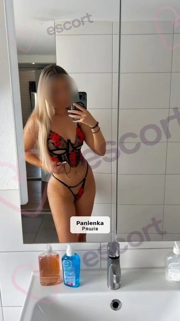 Niunia - Niezapomniane Wrażenia i Rozkosz - 1/3