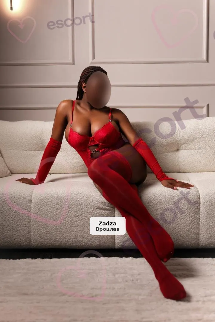 Новая Лора приглашает в Angel Massage - 1/9