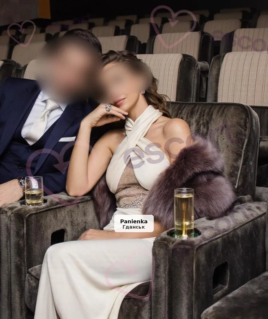 Spotkanie na wysokim poziomie – Kobieca zmysłowość i inspiracja - 1/7