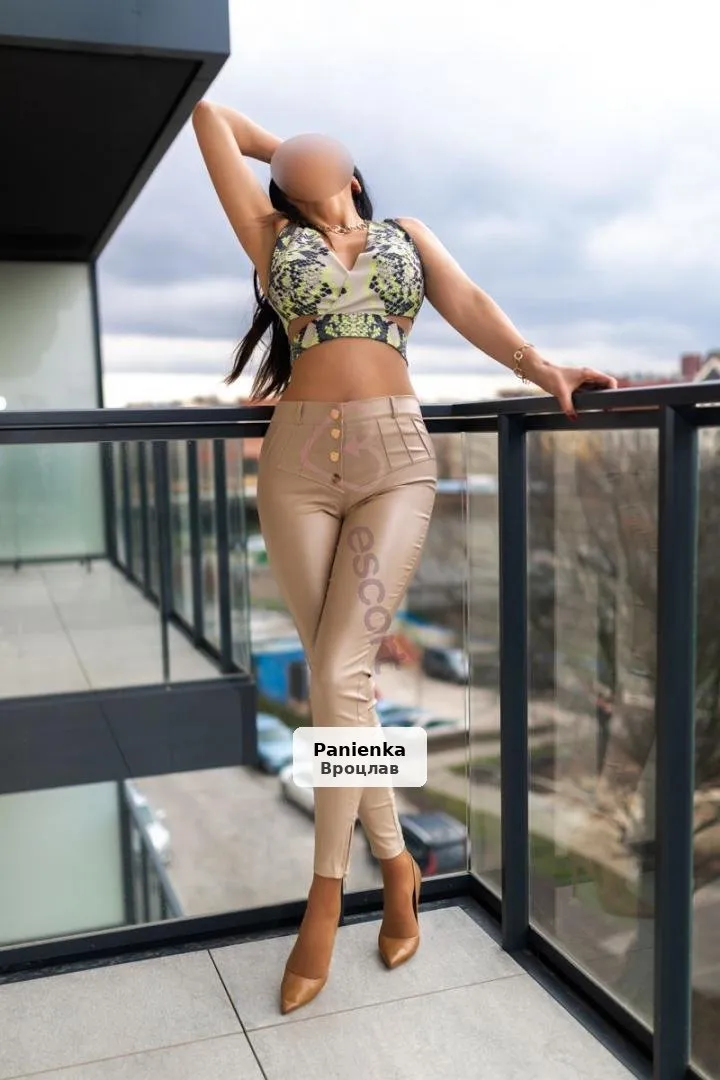 Mirella - Ekskluzywne spotkania dla dżentelmenów - 1/5
