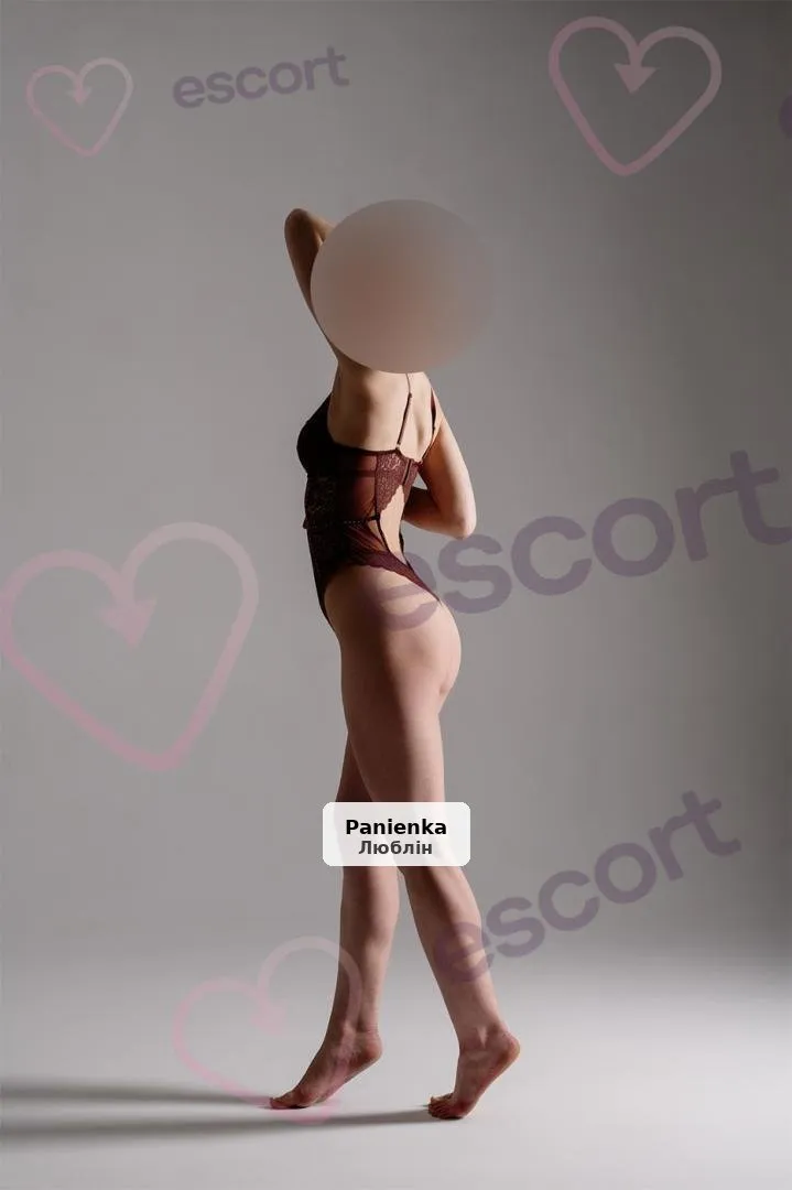Sabrina - Profesjonalny masaż Nuru i relaksacja - 1/10