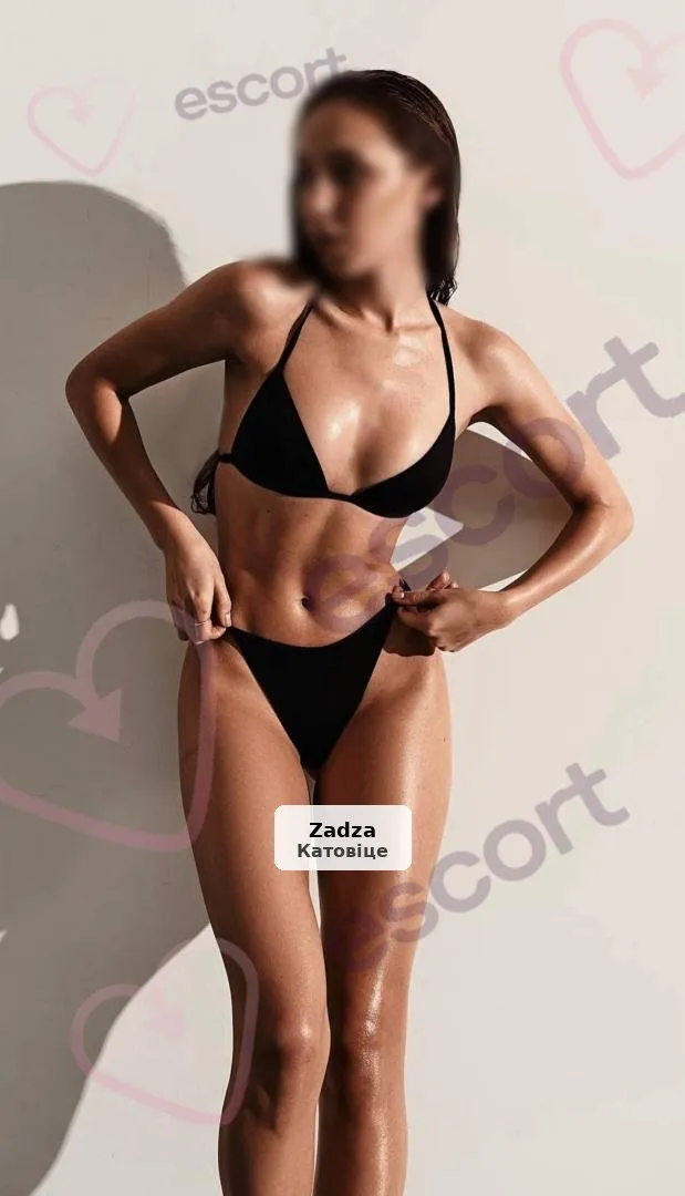 Atrakcyjna brunetka Milena zaprasza - 1/5