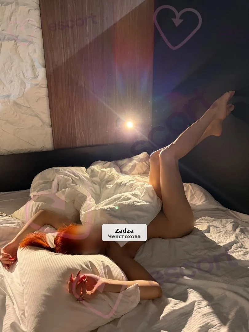 Adelina – Intelekt i zmysłowa uroda - 1/4