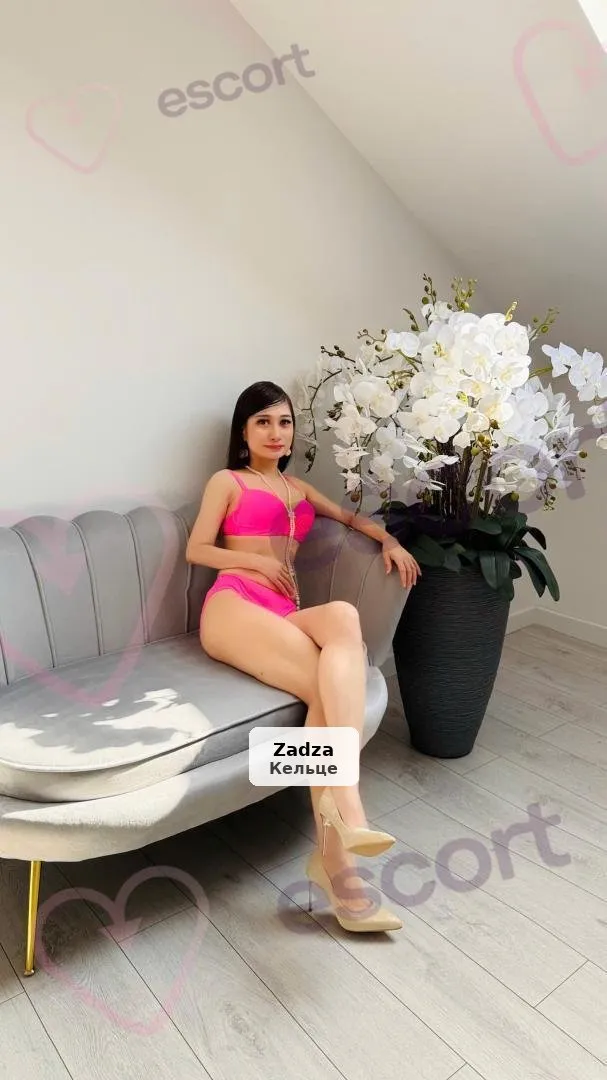Yumi – urocza piękność z Azji - 1/7