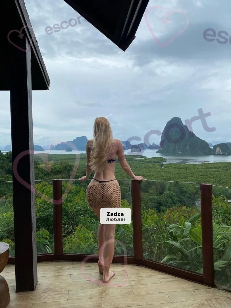 Lilia - Sensual meeting in the world of luxury - 1/5