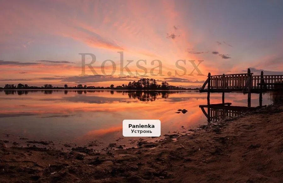 Przystojny i niski mężczyzna zaprasza na spotkanie - 1/1