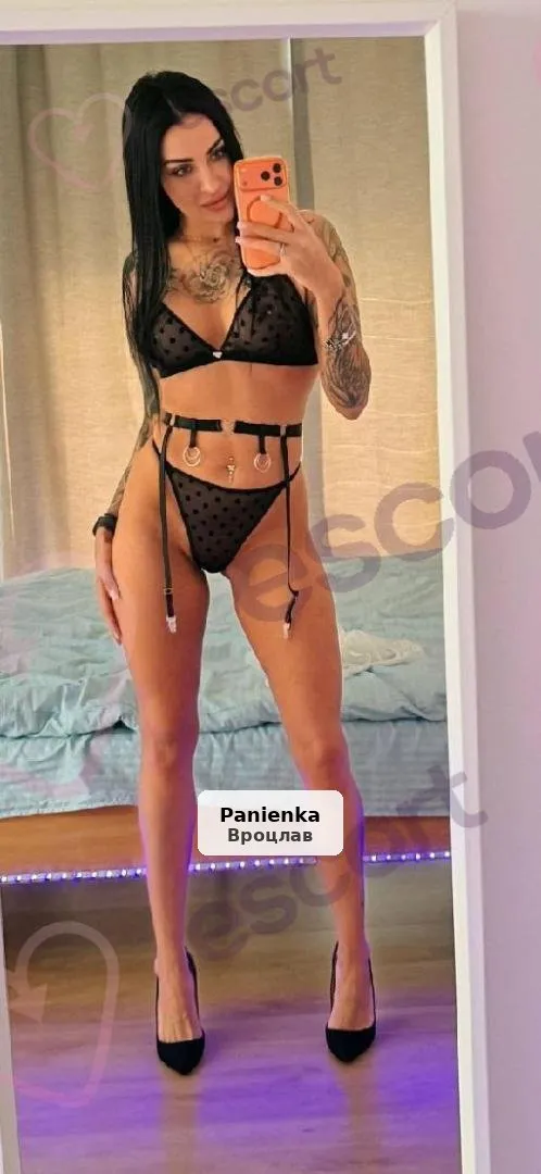 Eva - Słodka, figlarna i pikantna - 1/3