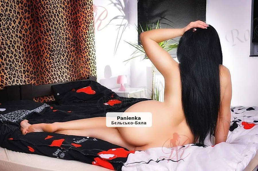 Sensual Nika Invites You for Shared Moments - 1/3