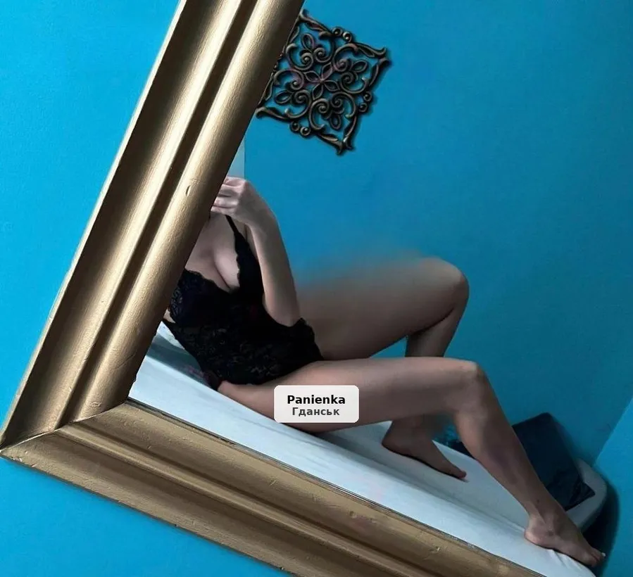 Fabryka Masażu – EROTYCZNE Masaże Body to Body, Nuru i Lingam - 1/6