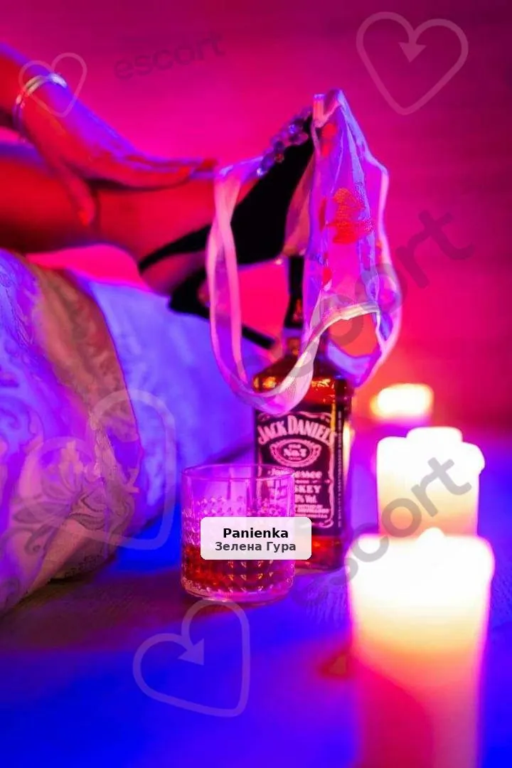 Елегантна блондинка в апартаментах (лише 2 дні) - 1/3