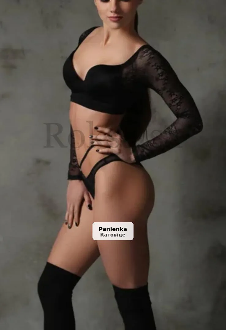 Karolka - odprężający masaż (36 lat) - 1/5