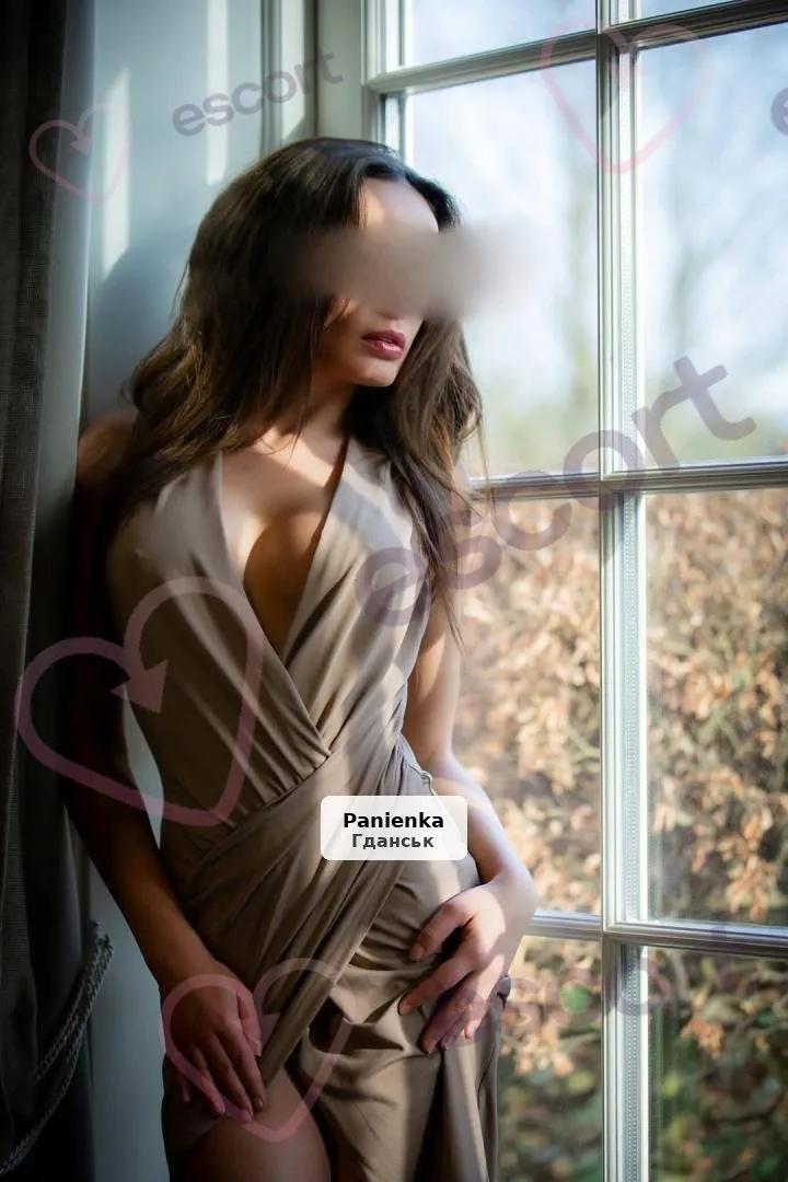 Дарія – чуттєвий масаж простати, фетиш та BDSM сесії - 1/5