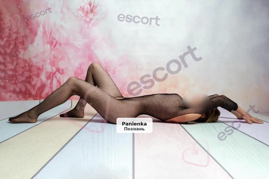 Weronika Kiss - Zmysłowy Masaż i Głęboki Relaks - 1/4