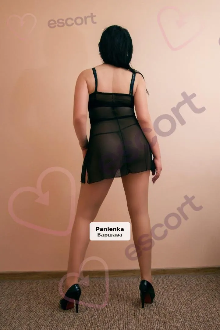 Nimfomanka oferująca seks analny - 100 PLN za pół godziny - 1/6