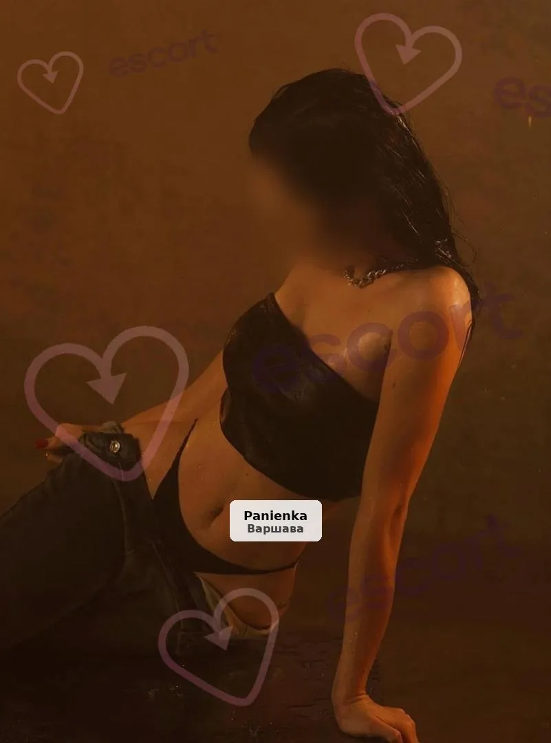 Veronika - wyjątkowe spotkanie z piękną dziewczyną - 1/9
