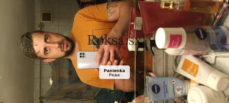 Szalony i rozpalony brunet zaprasza ;* - 1/1
