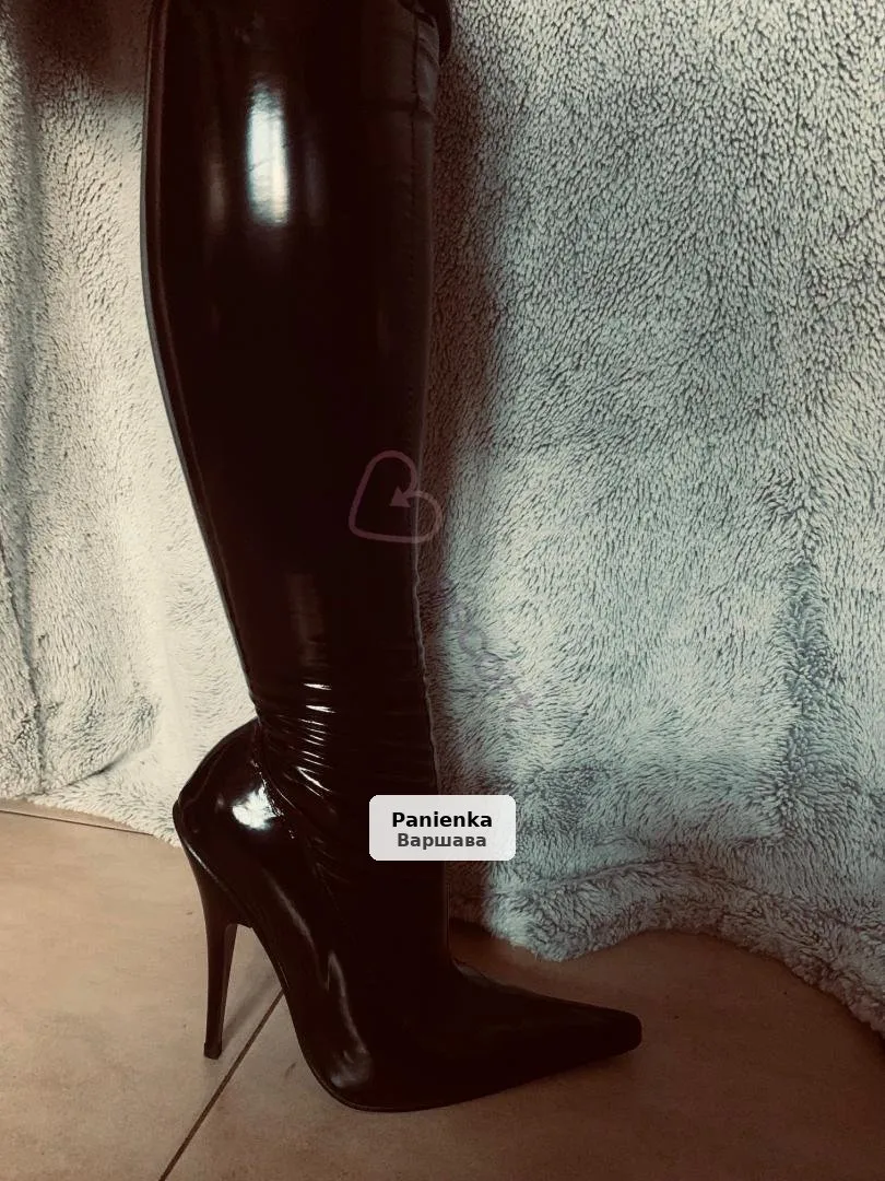 Lady Soul – profesjonalne sesje BDSM w Warszawie - 1/5