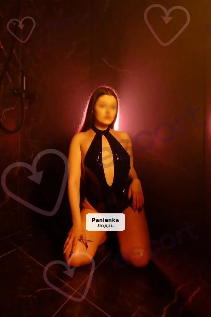 Elis - Masaż Premium w Salonie AURA Warszawa Centrum - 1/7