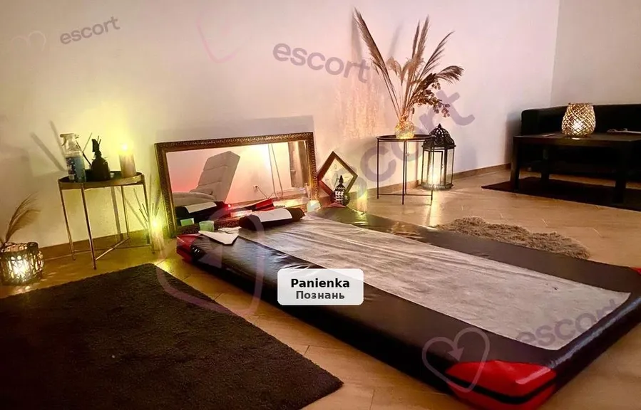 Zmysłowa Ania - profesjonalny masaż Nuru na Wildzie - 1/9