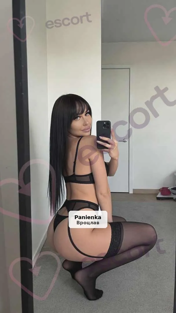 Валерия В - Настоящая и Восхитительная - 1/5