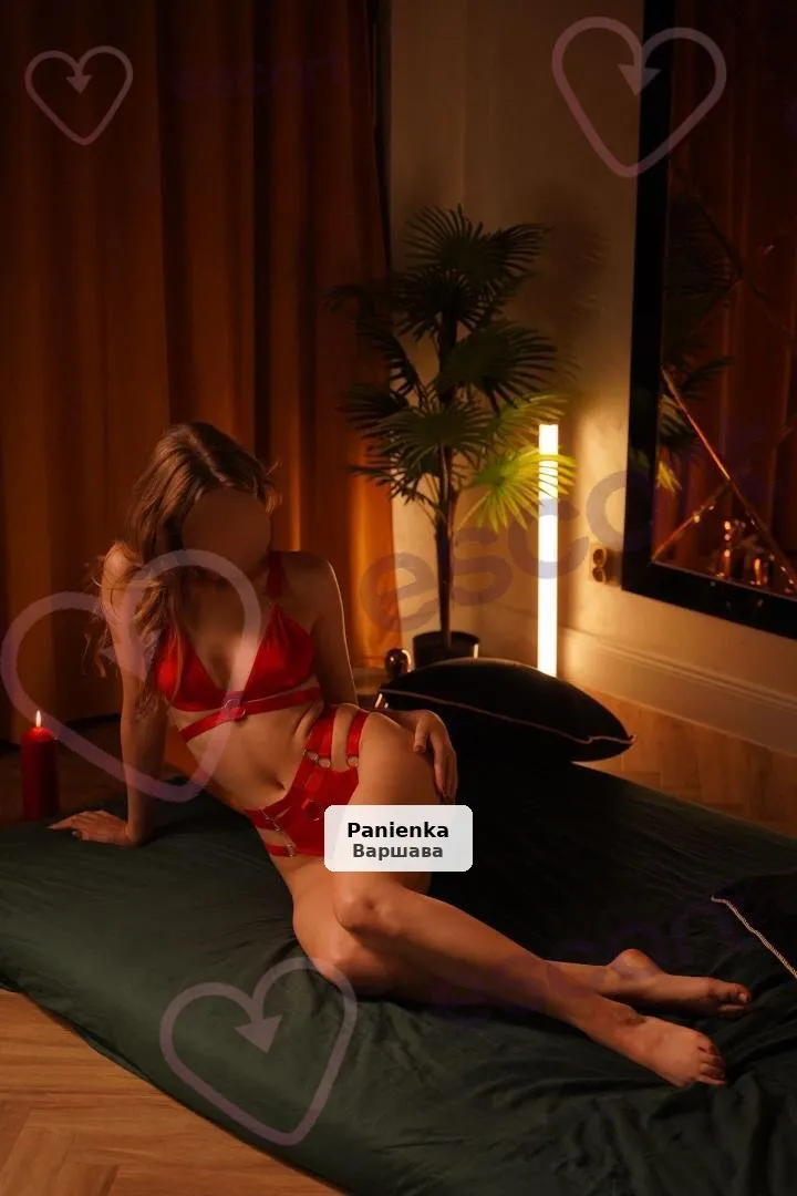 Ліза - Euphoria Massage: Релаксуючий та тантричний масаж у Варшаві - 1/3