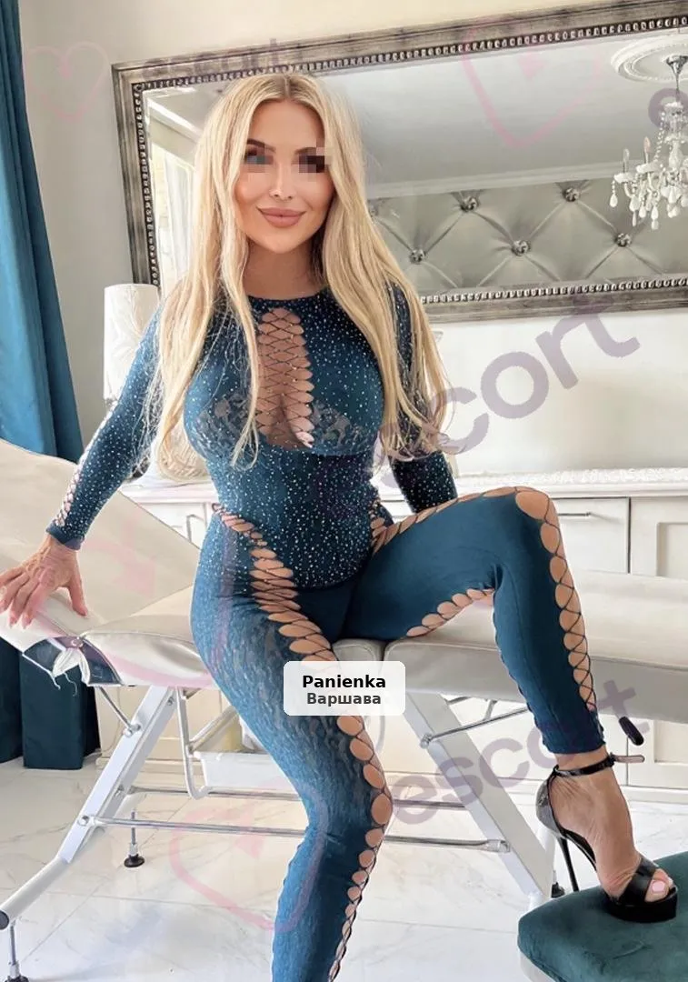 Piękna - 1/3