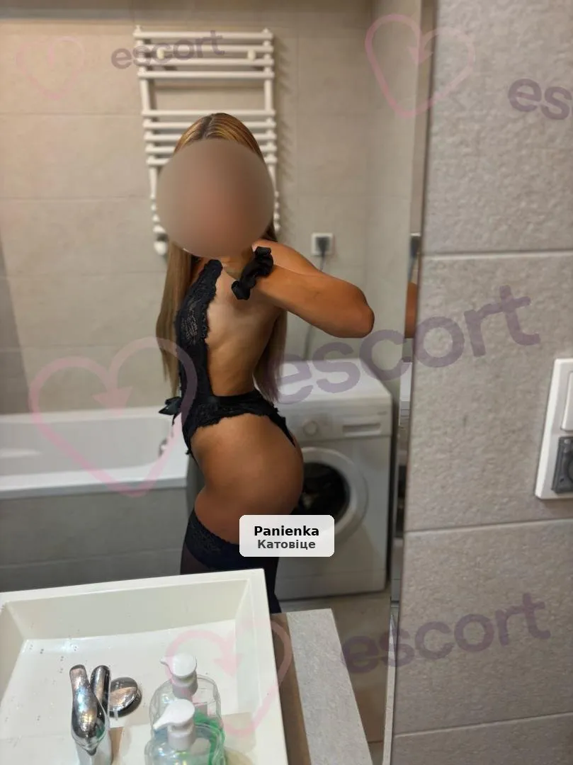 Blonde Lux - Private Mature Ad - 1/3