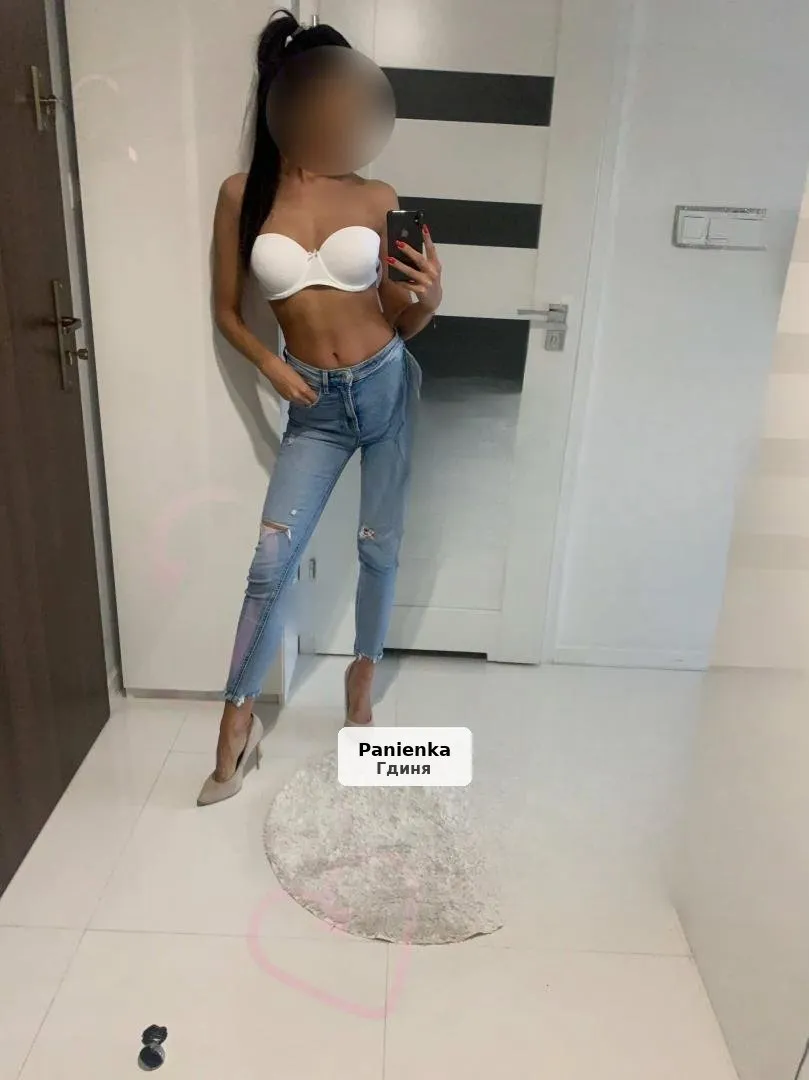 Darianna DeLux - Urocze Towarzystwo - 1/3