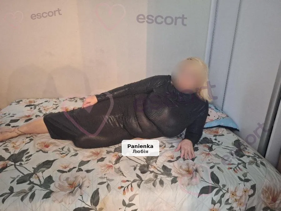Gorące rozmowy i wirtualny seks przez telefon - 1/3